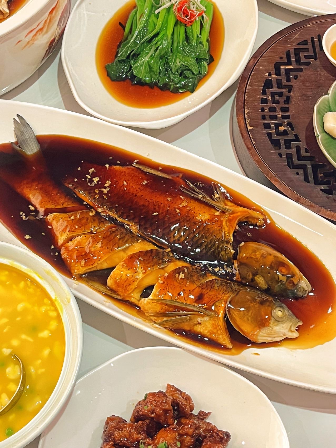 Hangzhou West Lake Fish